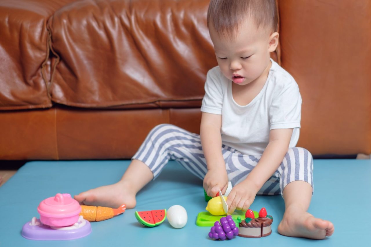 Jeux d’éveil bébé : les choisir selon son âge et ses envies
